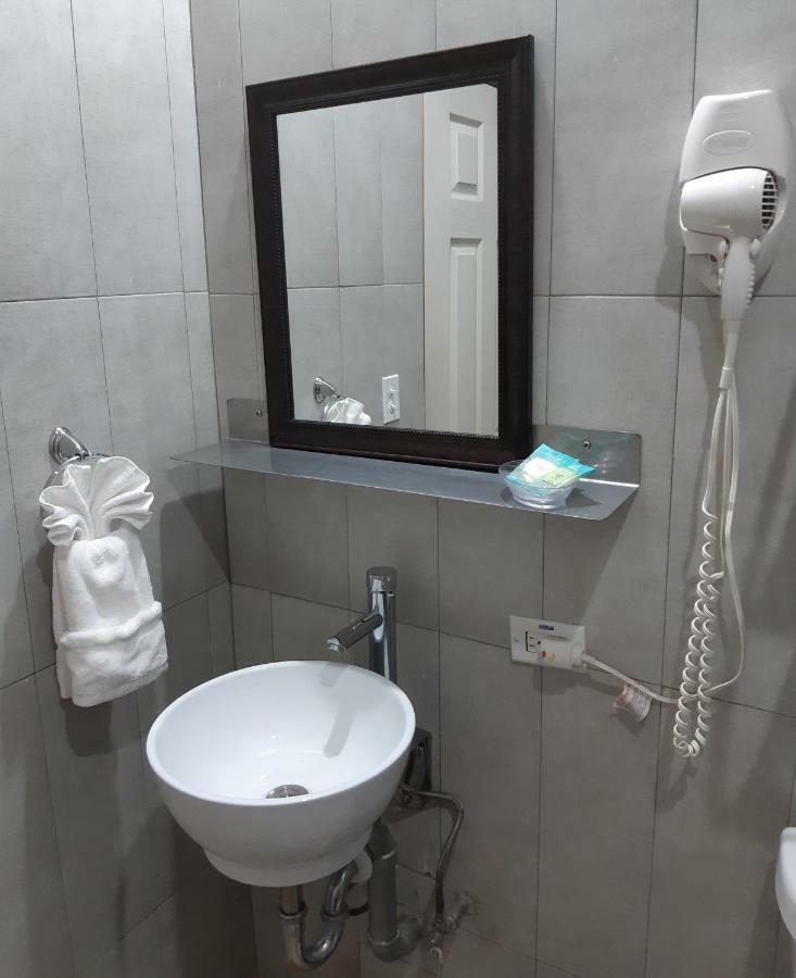 Maya Bella Downtown Hotel San Ignacio Eksteriør billede