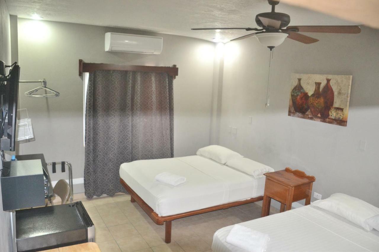 Maya Bella Downtown Hotel San Ignacio Eksteriør billede